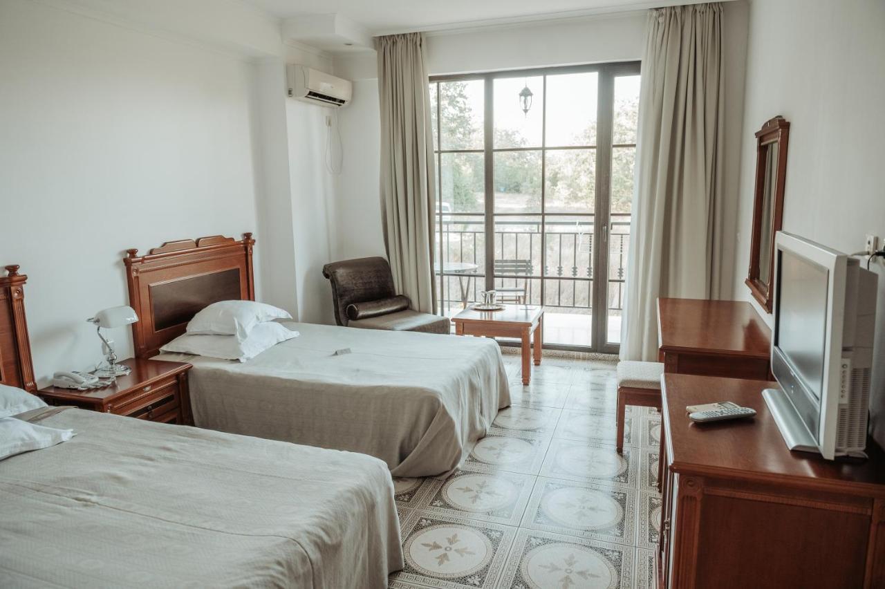 The Cliff Beach Apartments Obzor Exterior photo