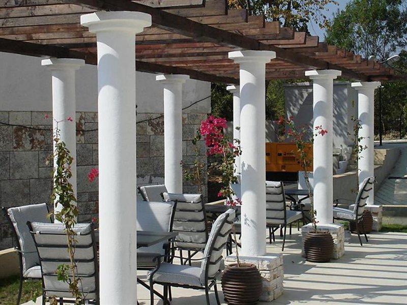 The Cliff Beach Apartments Obzor Exterior photo