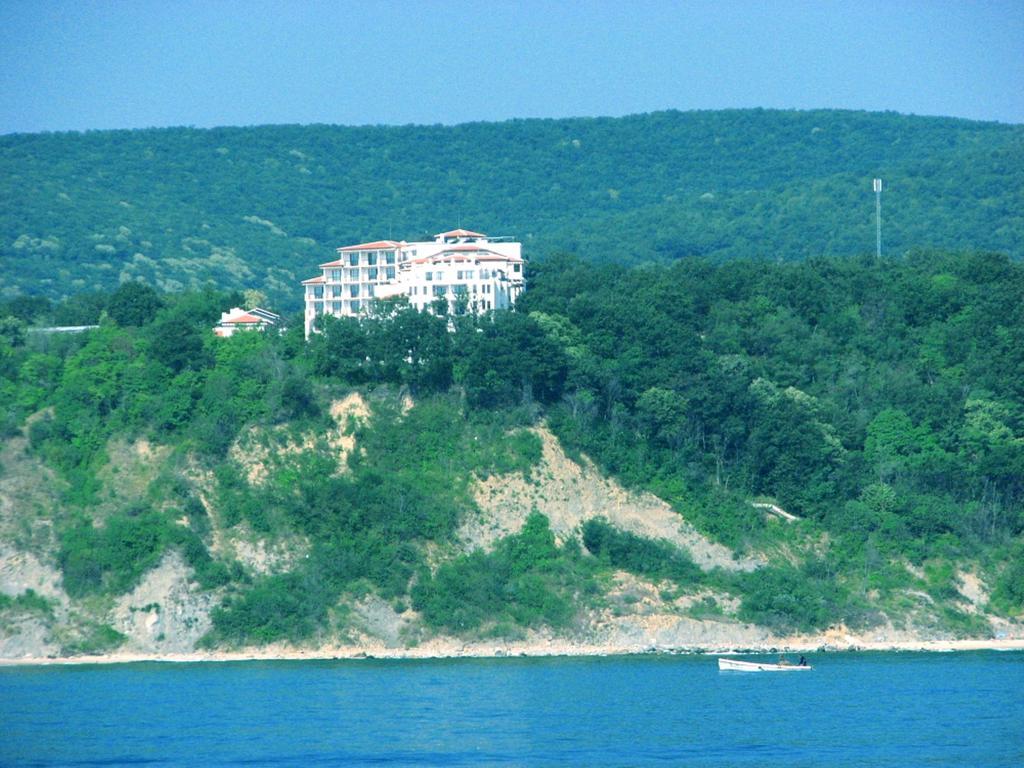 The Cliff Beach Apartments Obzor Exterior photo